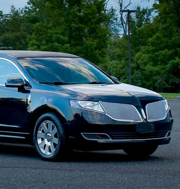 airports limo Lincoln MKT Stretch